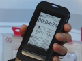 InkCase: secondo display e-ink per smartphone