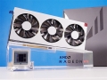 AMD Radeon VII unboxing